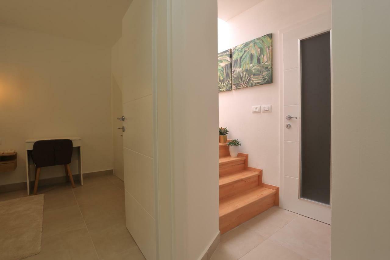 Apartments Bonvenon2Pula Exterior photo